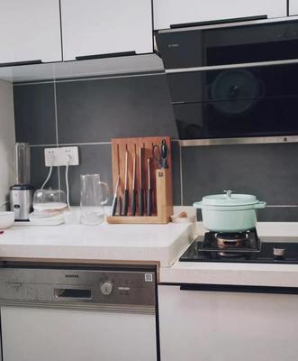 裝修第二套房，最明智的決定，就是沒有聽“專業(yè)人員”的廚房設計建議！